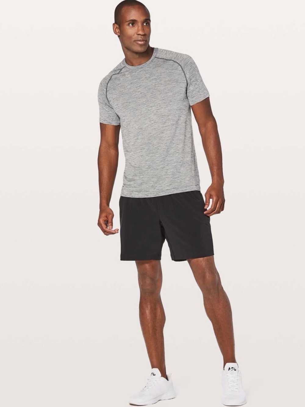 Lululemon Metal Vent Tech Short Sleeve
Size: XXL
